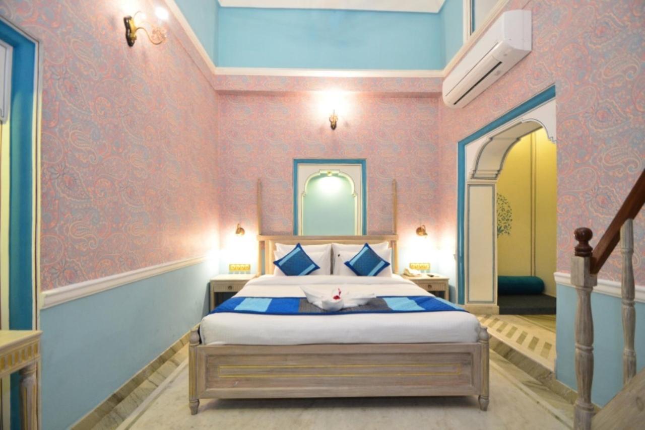 Nirbana Palace - A Heritage Hotel And Spa Dźajpur Zewnętrze zdjęcie