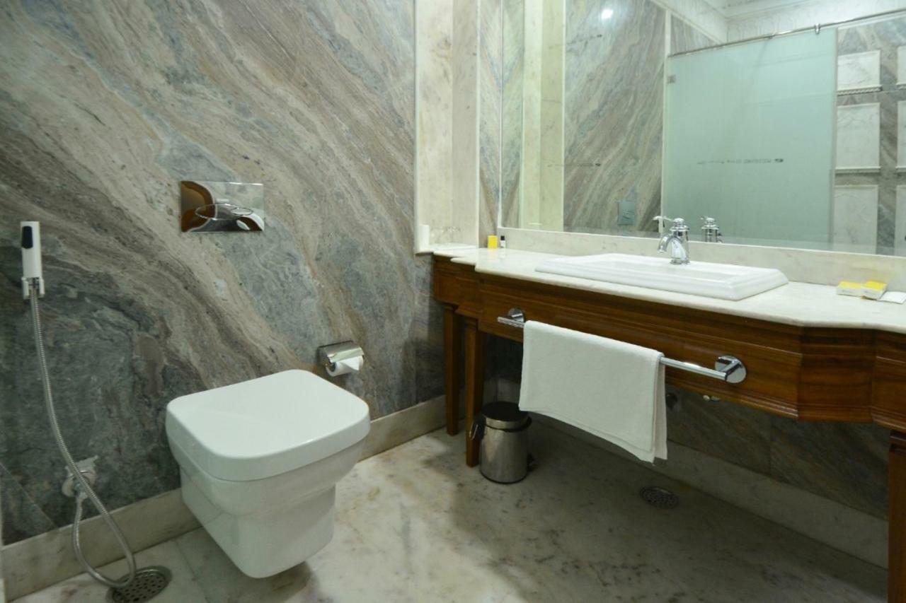 Nirbana Palace - A Heritage Hotel And Spa Dźajpur Zewnętrze zdjęcie