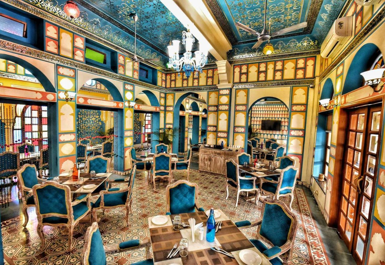 Nirbana Palace - A Heritage Hotel And Spa Dźajpur Zewnętrze zdjęcie