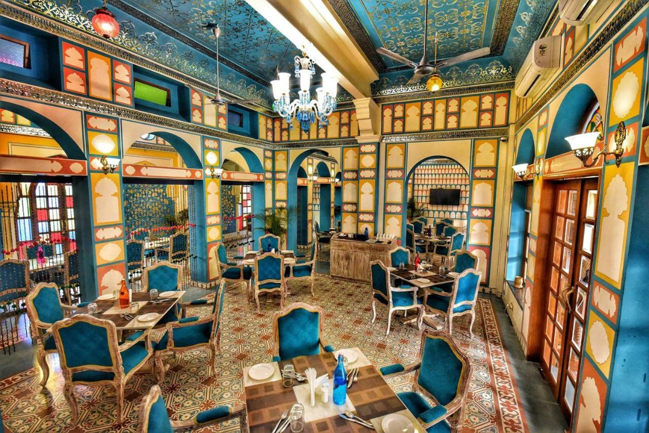 Nirbana Palace - A Heritage Hotel And Spa Dźajpur Zewnętrze zdjęcie