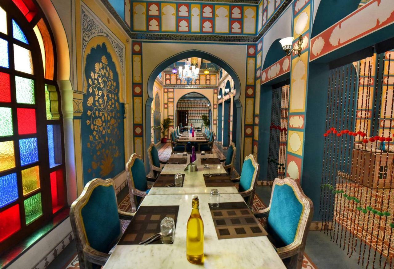 Nirbana Palace - A Heritage Hotel And Spa Dźajpur Zewnętrze zdjęcie